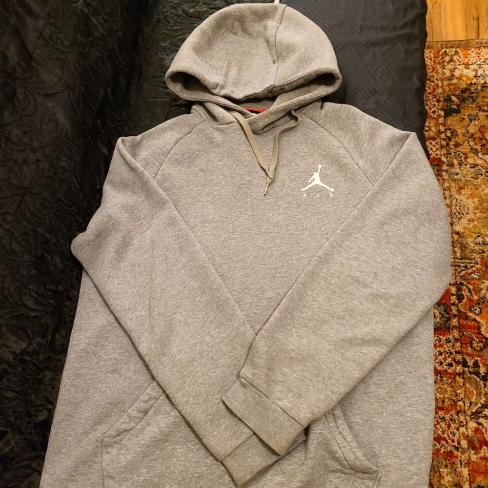 Sz. Men's Medium Heather Gray Jordan Hoodie